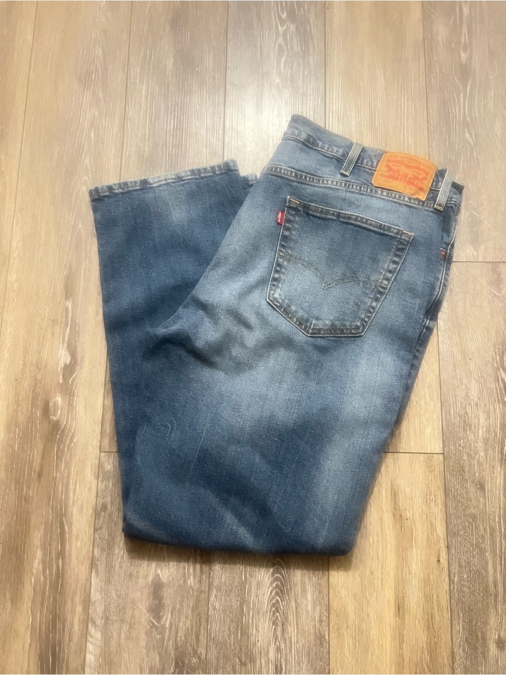 Levi's Men's Medium Blue Straight Jeans with Leather Patch Red tab 40x32